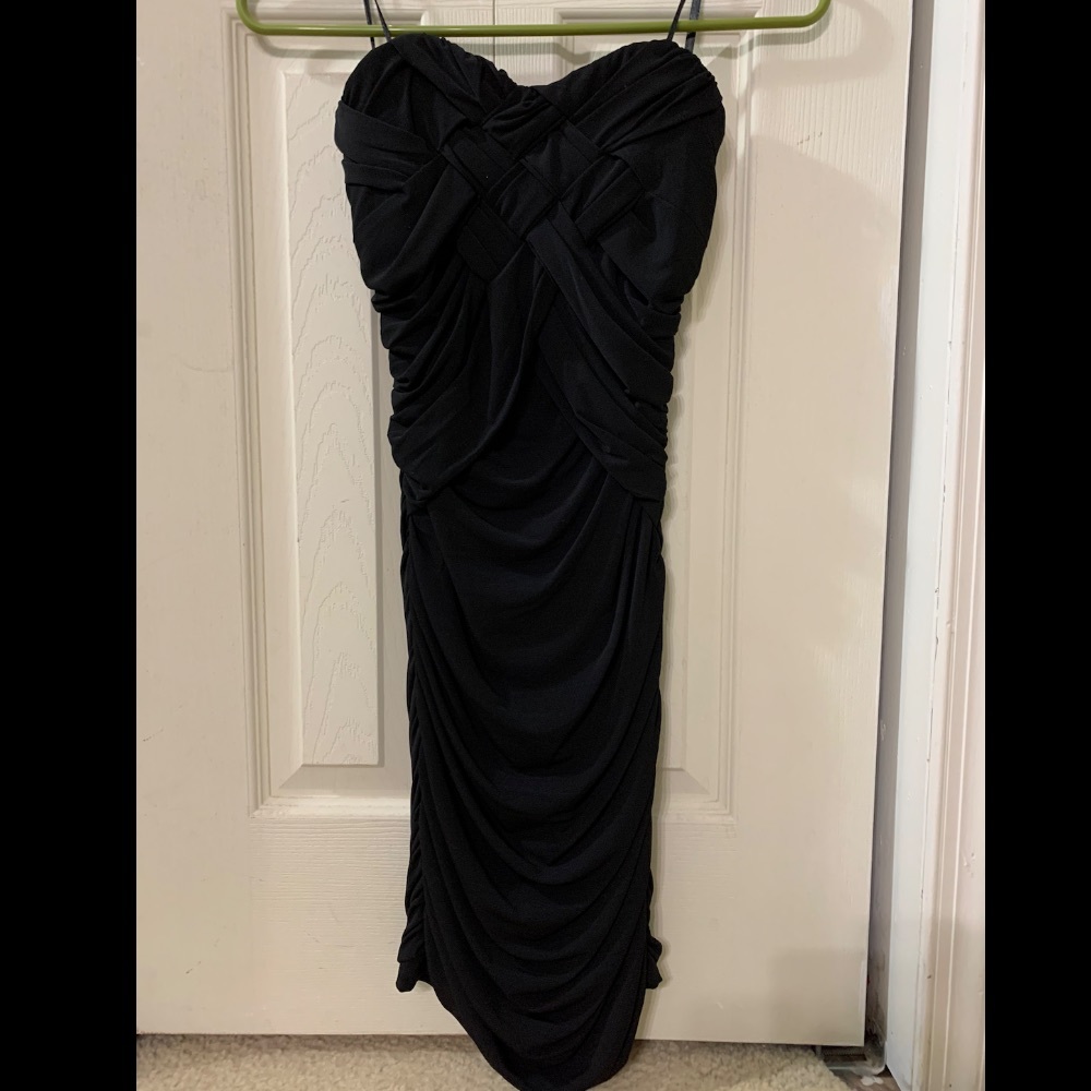 Fitted Black Sweetheart Neckline Mini Dress